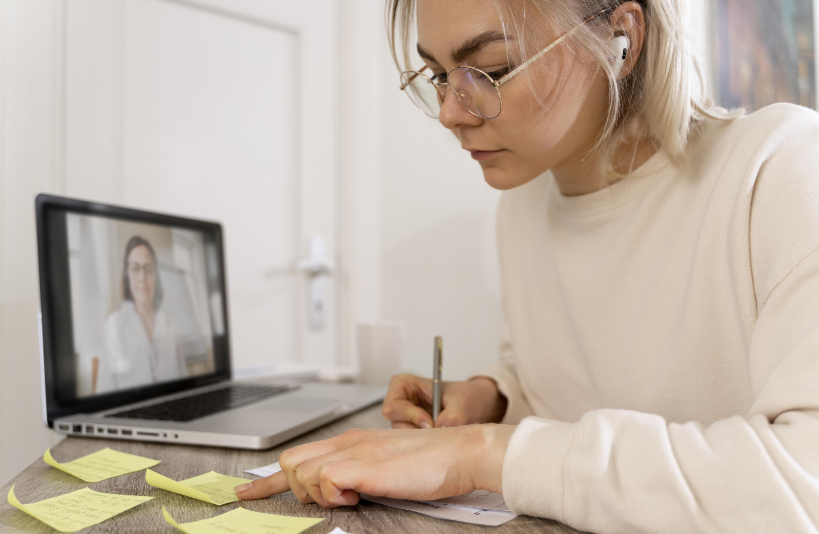 Qu'est-ce que le blended learning ? Le format qui s'adapte à vous avec l'académie cder
